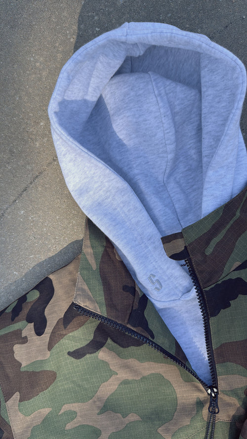 Camo 1/4 zip pullover